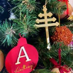 Round Ornament with Letter